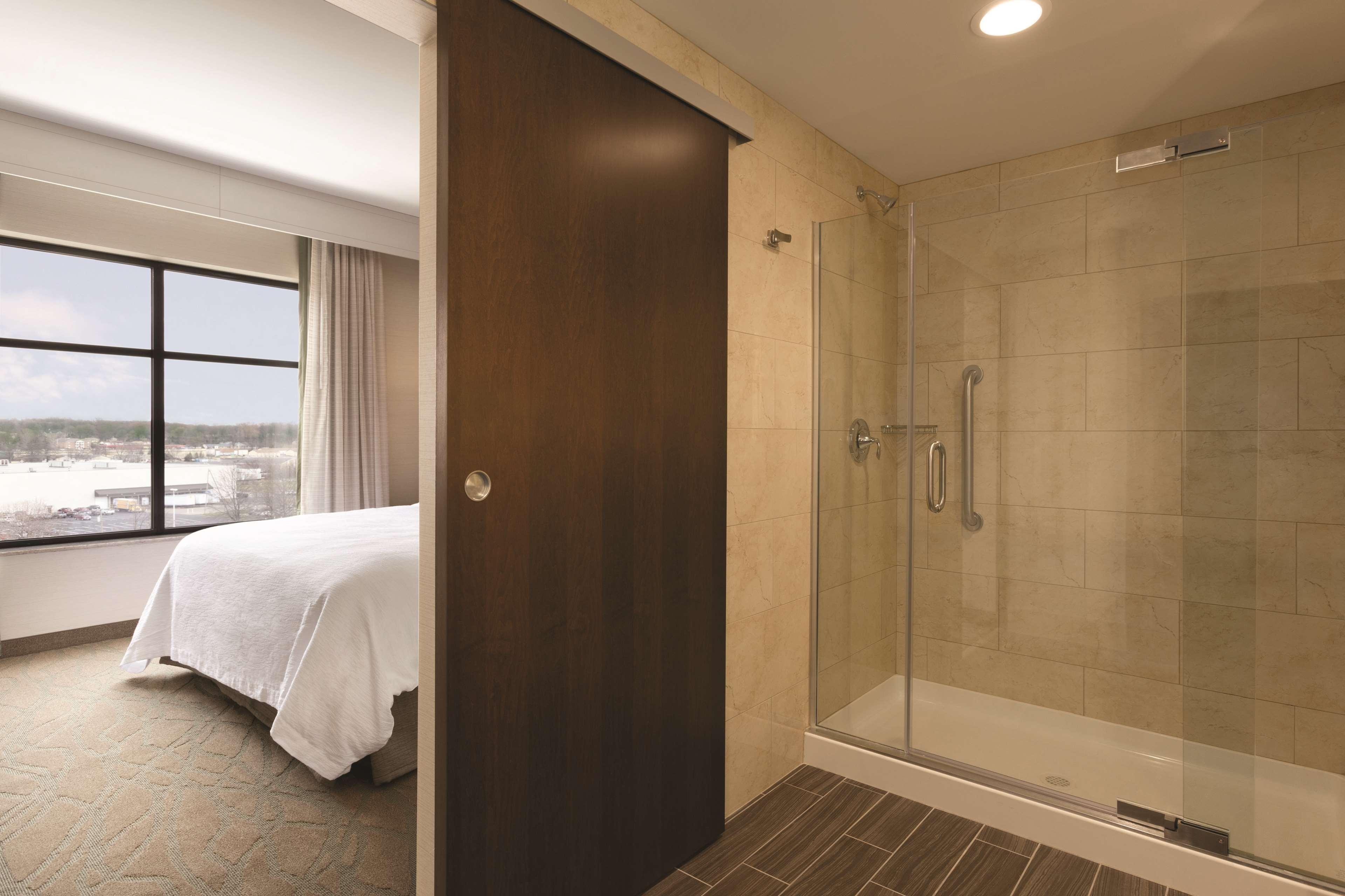Embassy Suites By Hilton Akron Canton Airport North Canton Eksteriør bilde