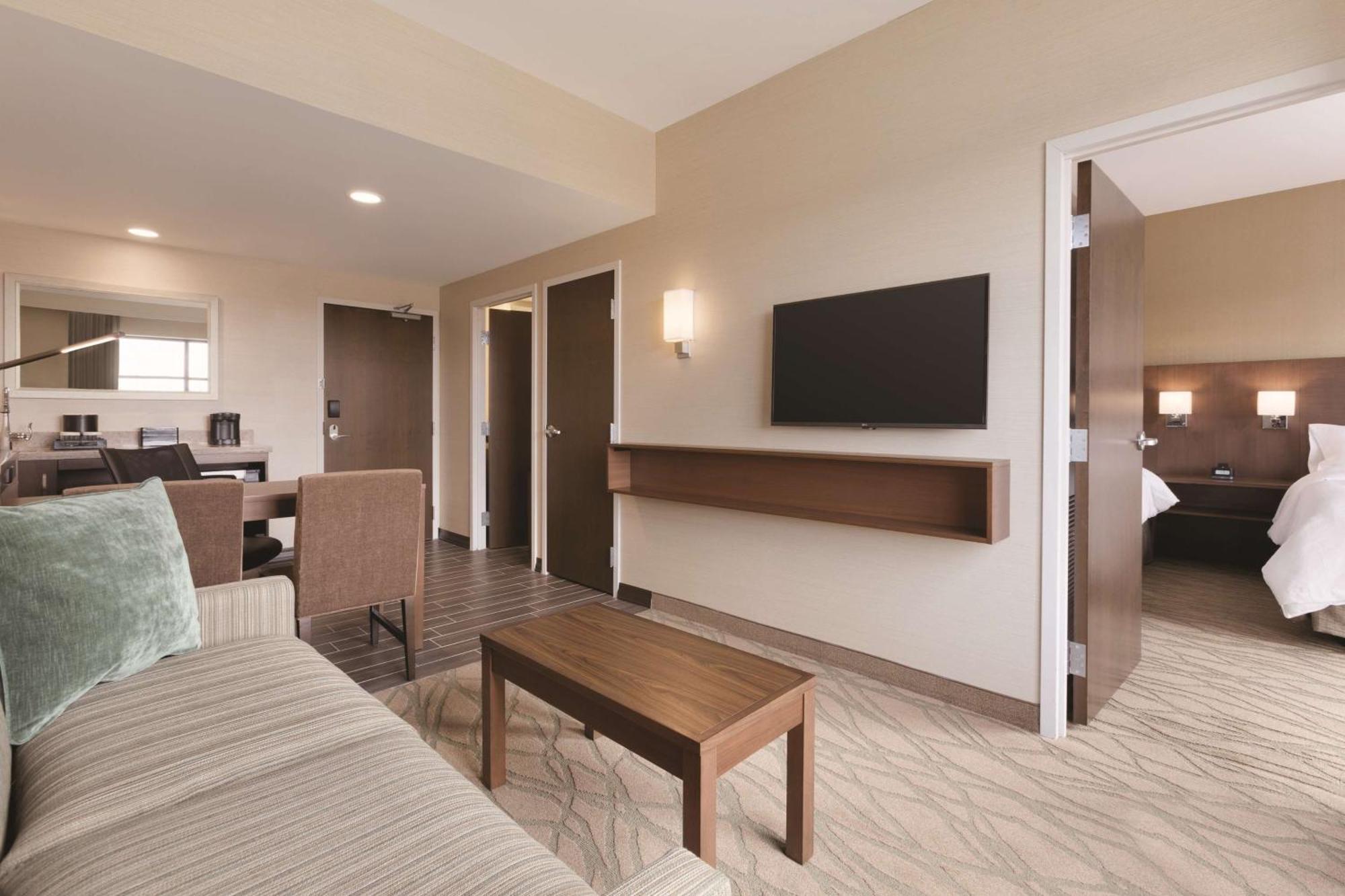 Embassy Suites By Hilton Akron Canton Airport North Canton Eksteriør bilde