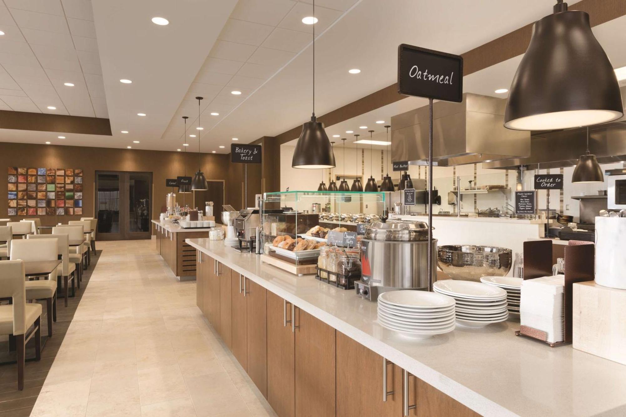 Embassy Suites By Hilton Akron Canton Airport North Canton Eksteriør bilde